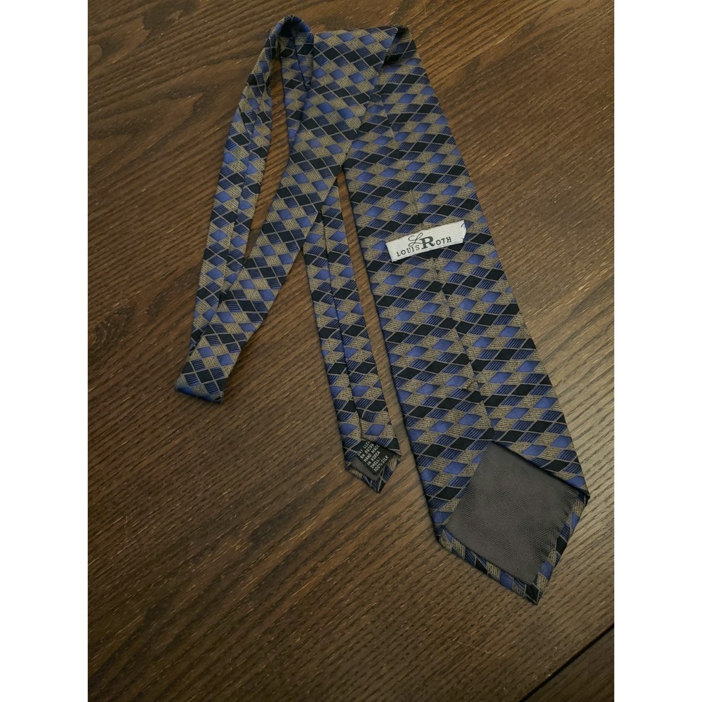 Vtg Louis Roth Mens Korean Handmade 100% Silk Necktie Geometric Design Old Money